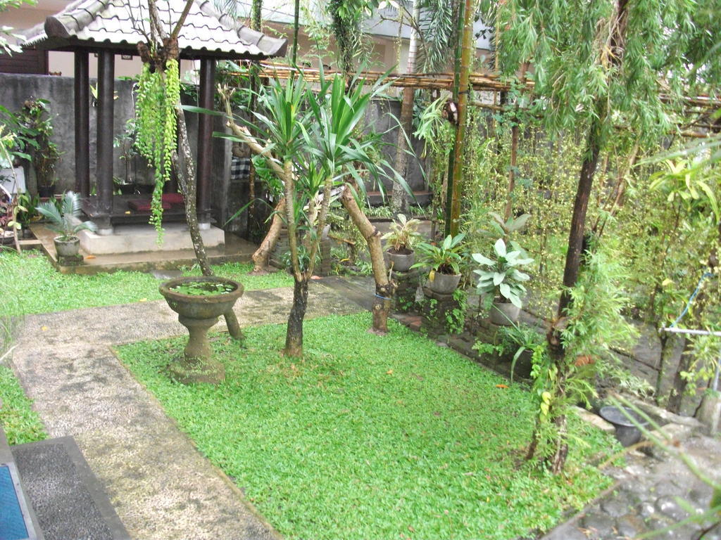 Gerhana Sari 2 Bungalows Ubud Eksteriør bilde